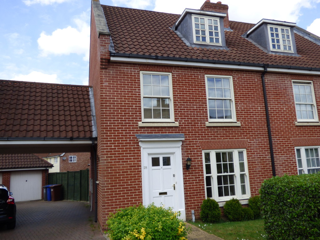 3 bed Semi Detached for rent in Suffolk. From Martin & Co - Bury St Edmunds