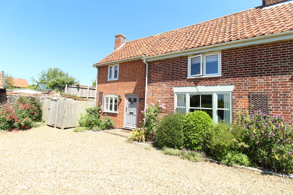 3 bed Semi Detached for rent in Suffolk. From Martin & Co - Bury St Edmunds 3 bed Semi Detached for rent in Suffolk. From Martin & Co - Bury St Edmunds