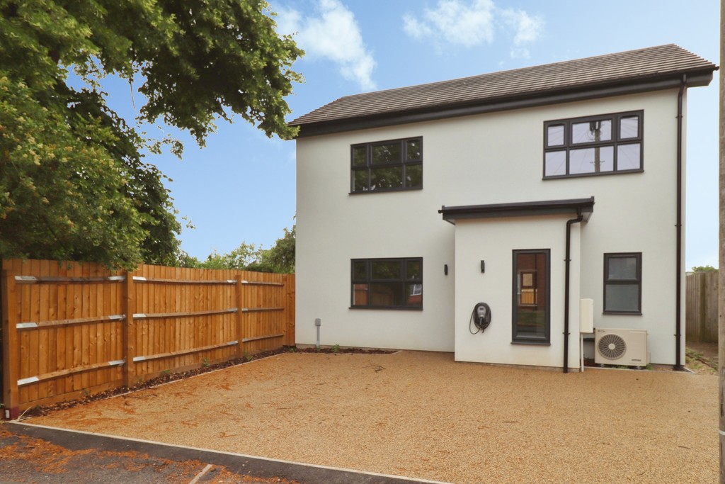 3 bed Detached for rent in Suffolk. From Martin & Co - Bury St Edmunds