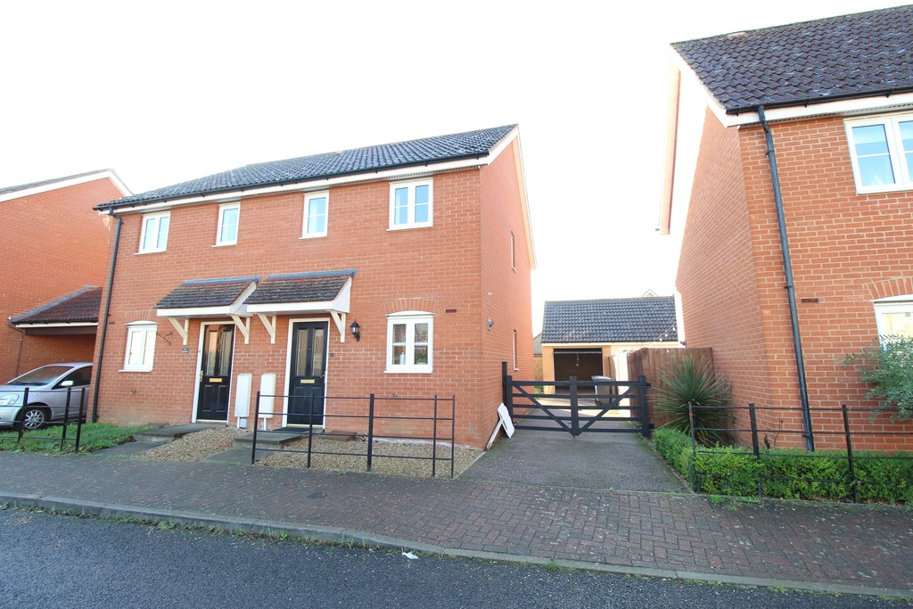 2 bed Semi Detached for rent in Suffolk. From Martin & Co - Bury St Edmunds 2 bed Semi Detached for rent in Suffolk. From Martin & Co - Bury St Edmunds