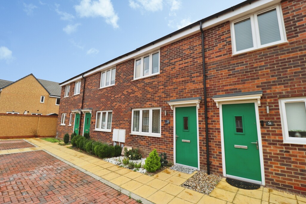 2 bed Mid Terraced House for rent in Suffolk. From Martin & Co - Bury St Edmunds 2 bed Mid Terraced House for rent in Suffolk. From Martin & Co - Bury St Edmunds
