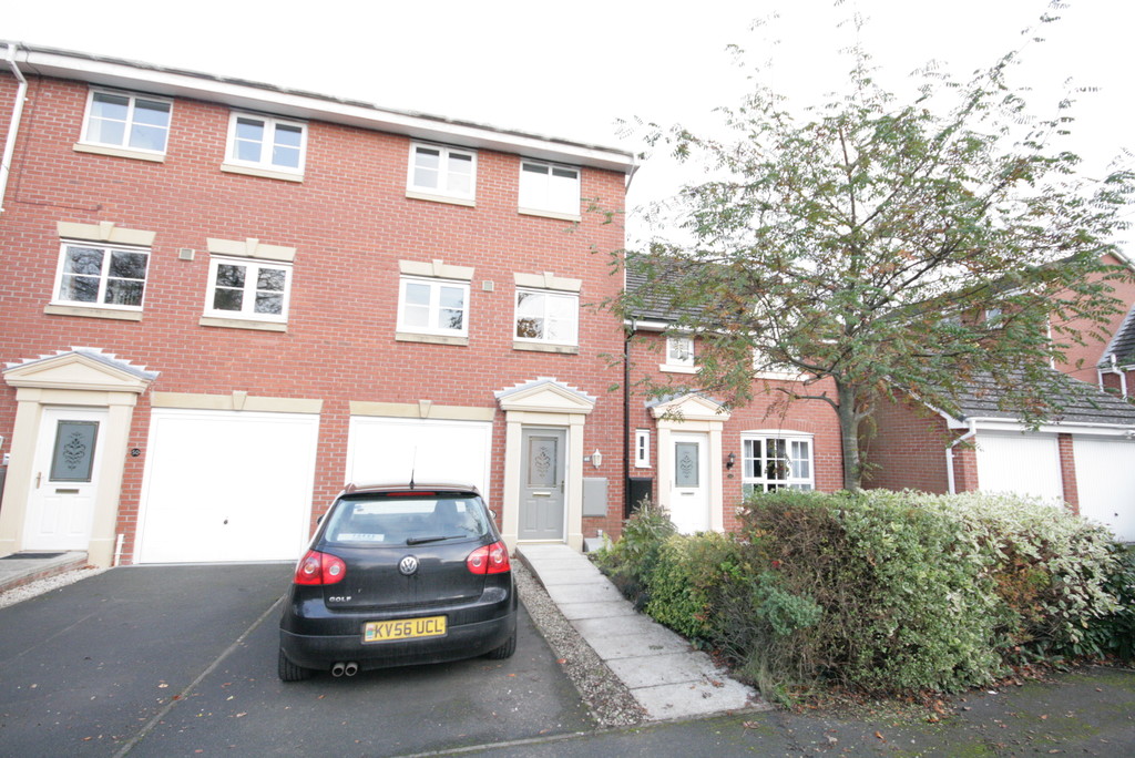 3 bed Town House for rent in Cheshire. From Martin & Co - Nantwich