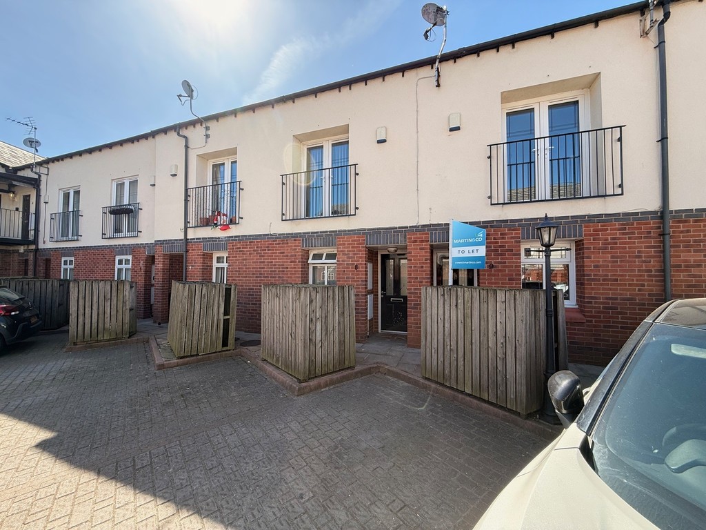 3 bed Mews for rent in Cheshire. From Martin & Co - Nantwich
