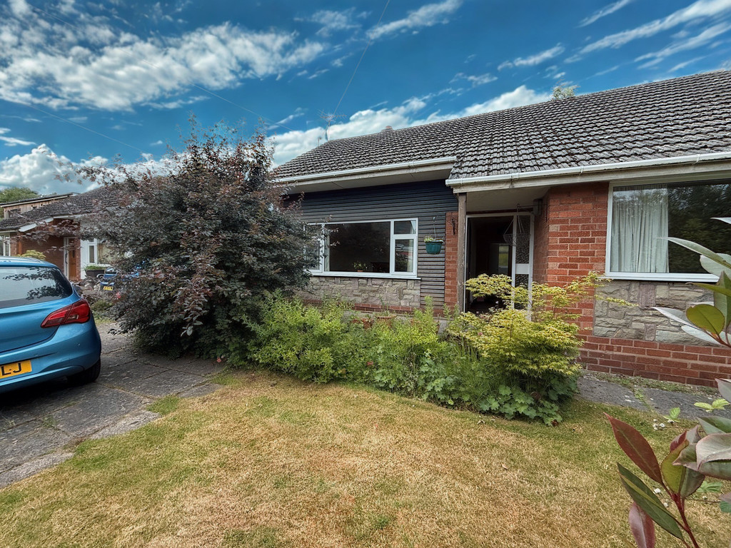3 bed Detached bungalow for rent in Nantwich, Cheshire. From Martin & Co - Nantwich 3 bed Detached bungalow for rent in Nantwich, Cheshire. From Martin & Co - Nantwich