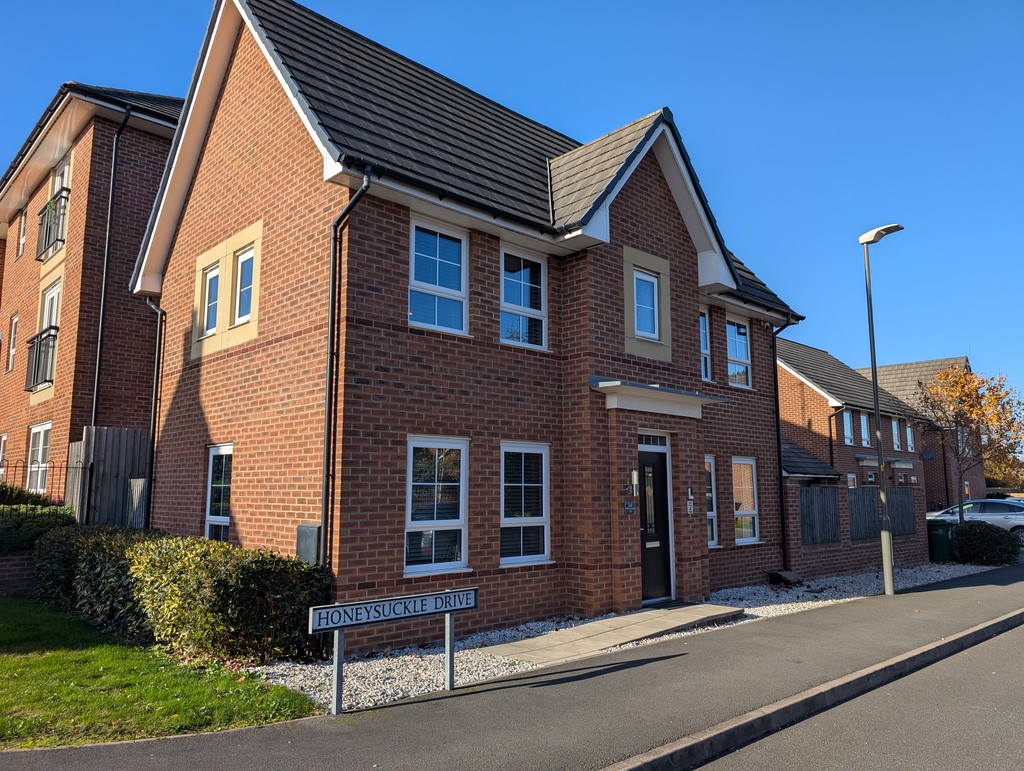3 bed Detached for rent in Cheshire. From Martin & Co - Nantwich 3 bed Detached for rent in Cheshire. From Martin & Co - Nantwich