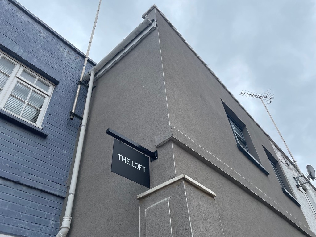 2 bed Apartment for rent in Glos. From Martin & Co - Cheltenham 2 bed Apartment for rent in Glos. From Martin & Co - Cheltenham