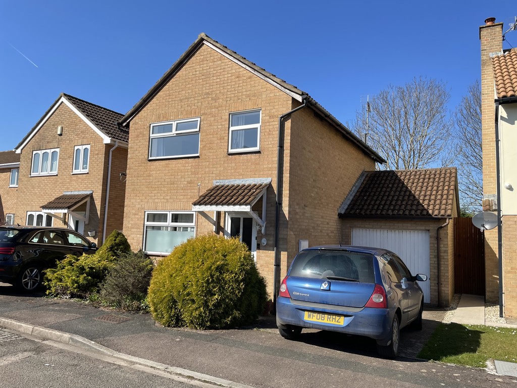 3 bed Link detached for rent in Glos. From Martin & Co - Cheltenham 3 bed Link detached for rent in Glos. From Martin & Co - Cheltenham