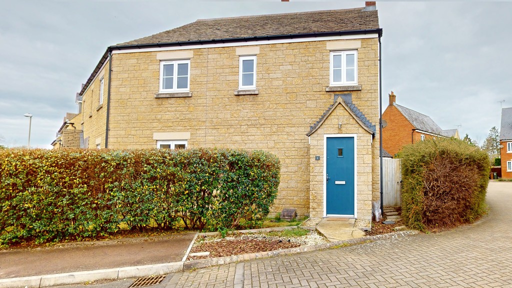 4 bed Semi Detached for rent in Cheltenham. From Martin & Co - Cheltenham