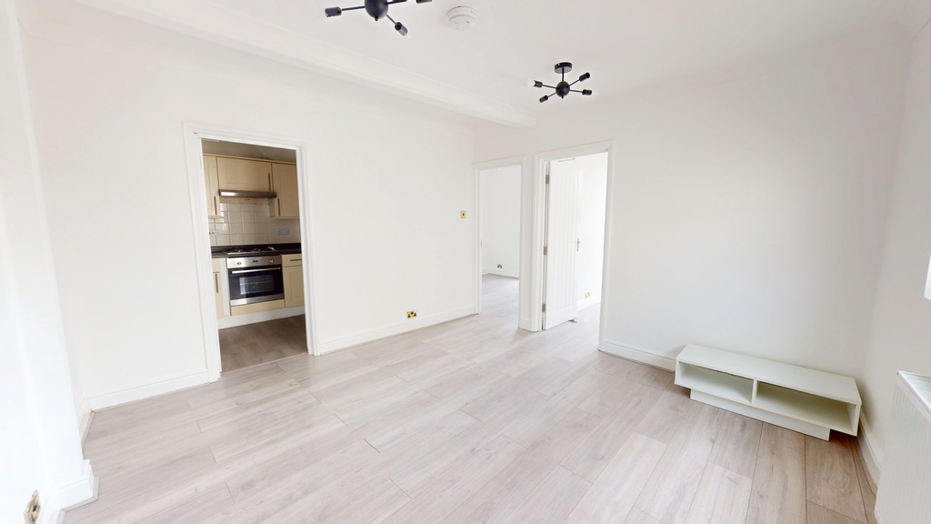 2 bed Apartment for rent in Gloucestershire. From Martin & Co - Cheltenham 2 bed Apartment for rent in Gloucestershire. From Martin & Co - Cheltenham