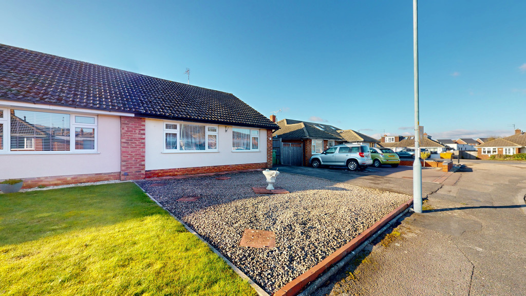 2 bed Semi-detached bungalow for rent in Glos. From Martin & Co - Cheltenham 2 bed Semi-detached bungalow for rent in Glos. From Martin & Co - Cheltenham