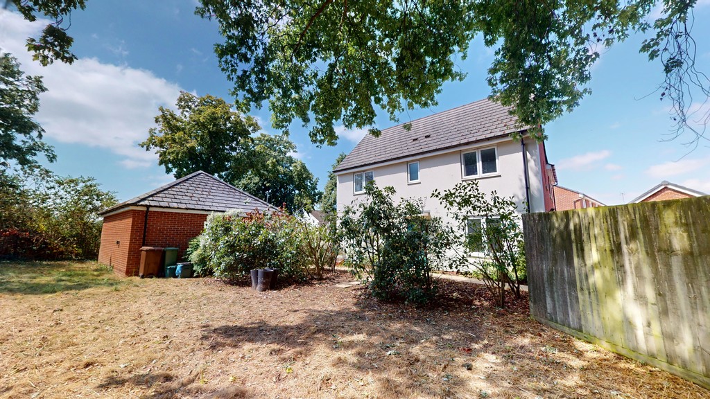 3 bed End of Terrace for rent in Gloucestershire. From Martin & Co - Cheltenham 3 bed End of Terrace for rent in Gloucestershire. From Martin & Co - Cheltenham