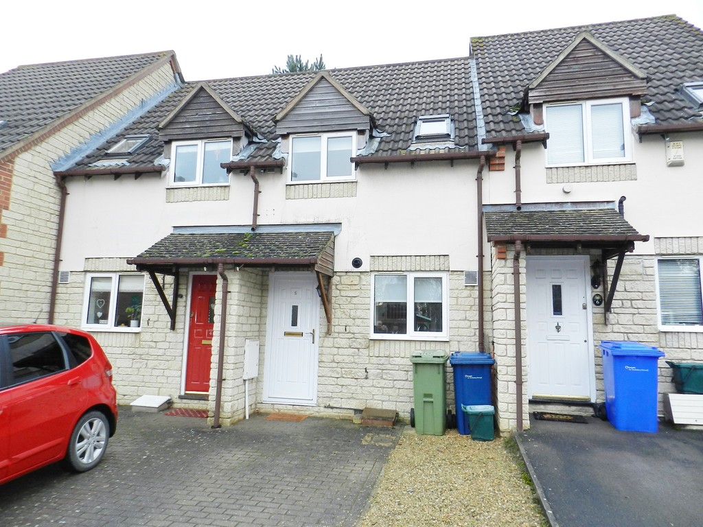 1 bed Mid Terraced House for rent in Glos. From Martin & Co - Cheltenham