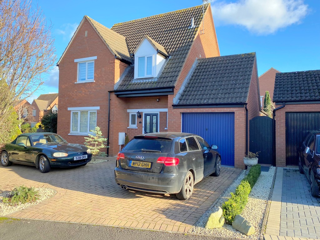 3 bed Detached for rent in Glos. From Martin & Co - Cheltenham