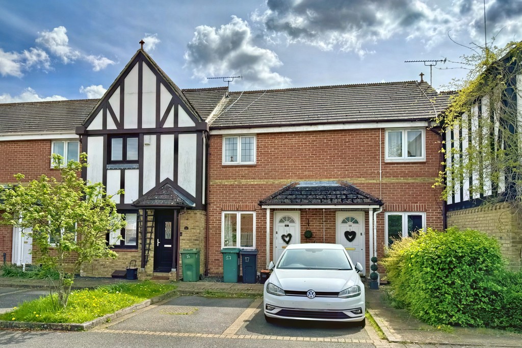 2 bed Mid Terraced House for rent in Kent . From Martin & Co - Ashford