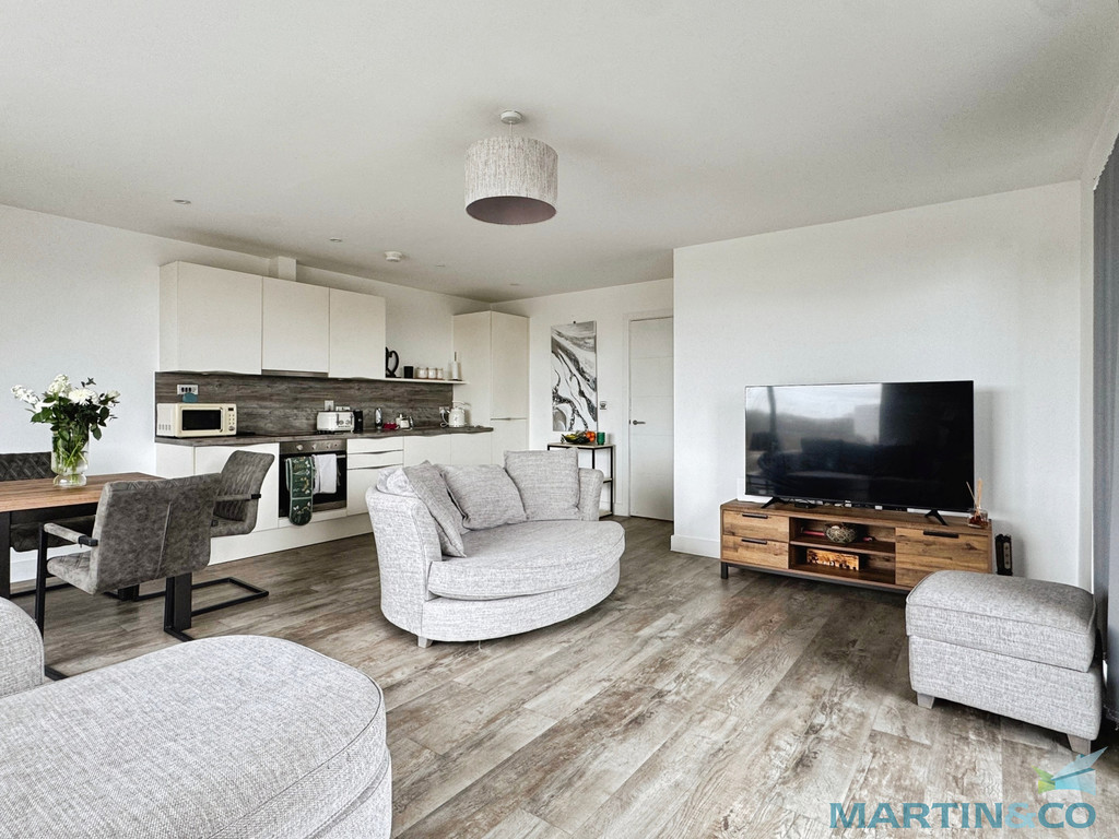 2 bed Apartment for rent in Kent. From Martin & Co - Ashford