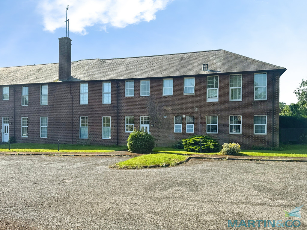 2 bed Apartment for rent in Kent. From Martin & Co - Ashford
