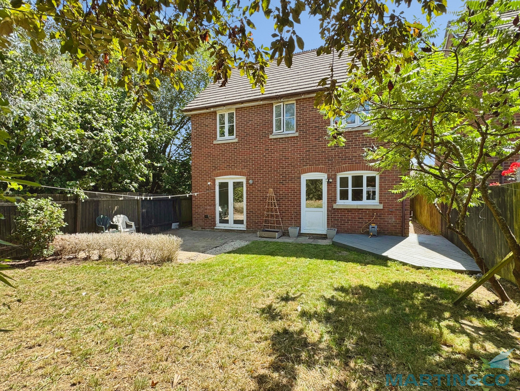 4 bed Detached for rent in Kent. From Martin & Co - Ashford 4 bed Detached for rent in Kent. From Martin & Co - Ashford