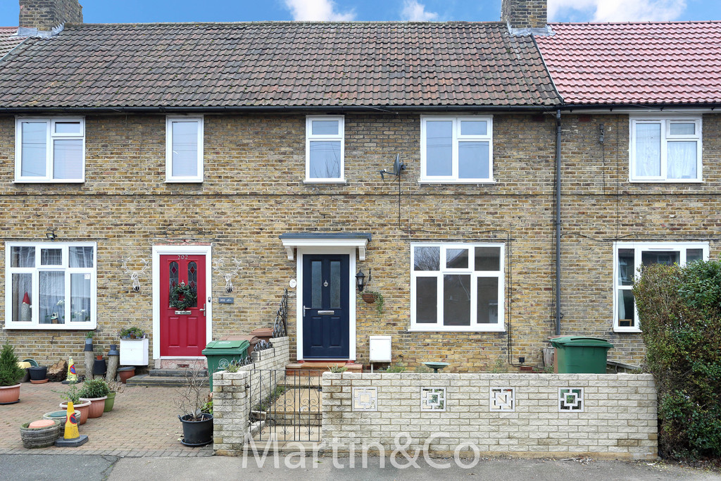 3 bed Mid Terraced House for rent in Surrey. From Martin & Co - Sutton