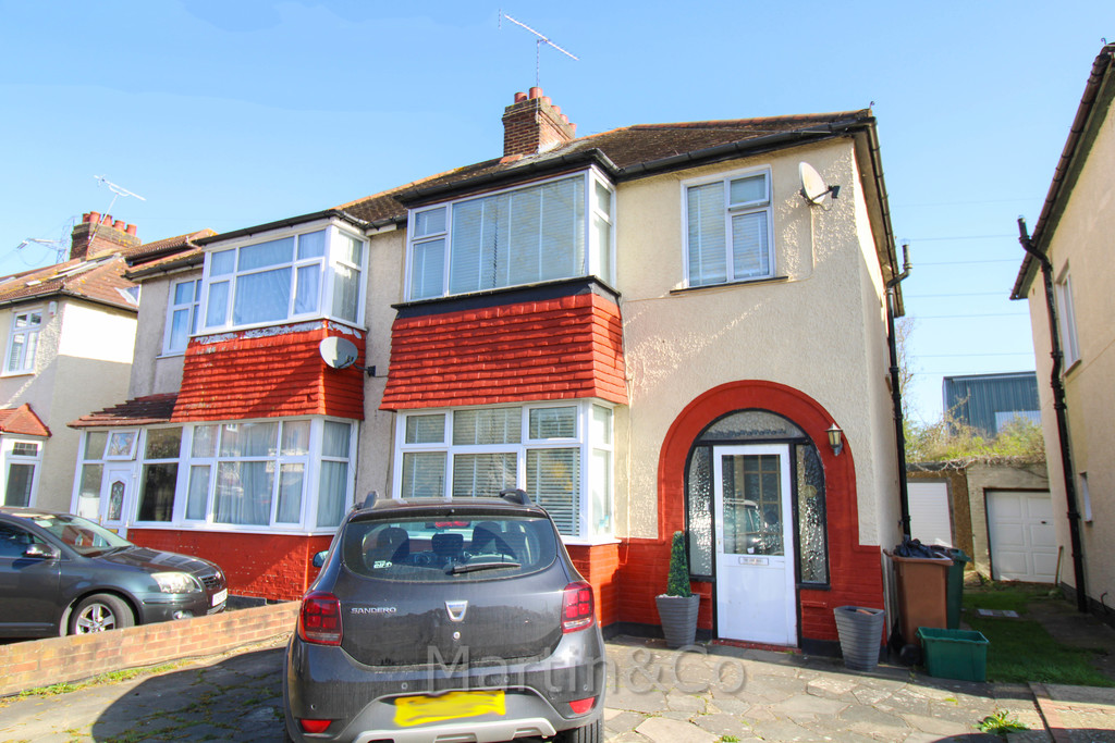3 bed Semi Detached for rent in Worcester Park. From Martin & Co - Sutton 3 bed Semi Detached for rent in Worcester Park. From Martin & Co - Sutton