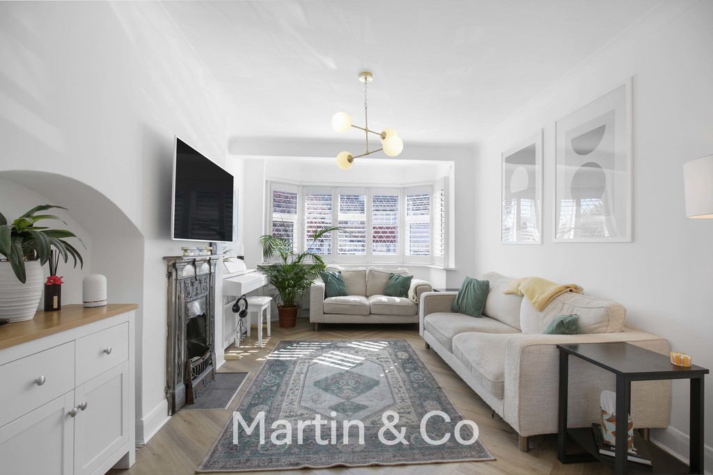 3 bed Mid Terraced House for rent in Surrey. From Martin & Co - Sutton