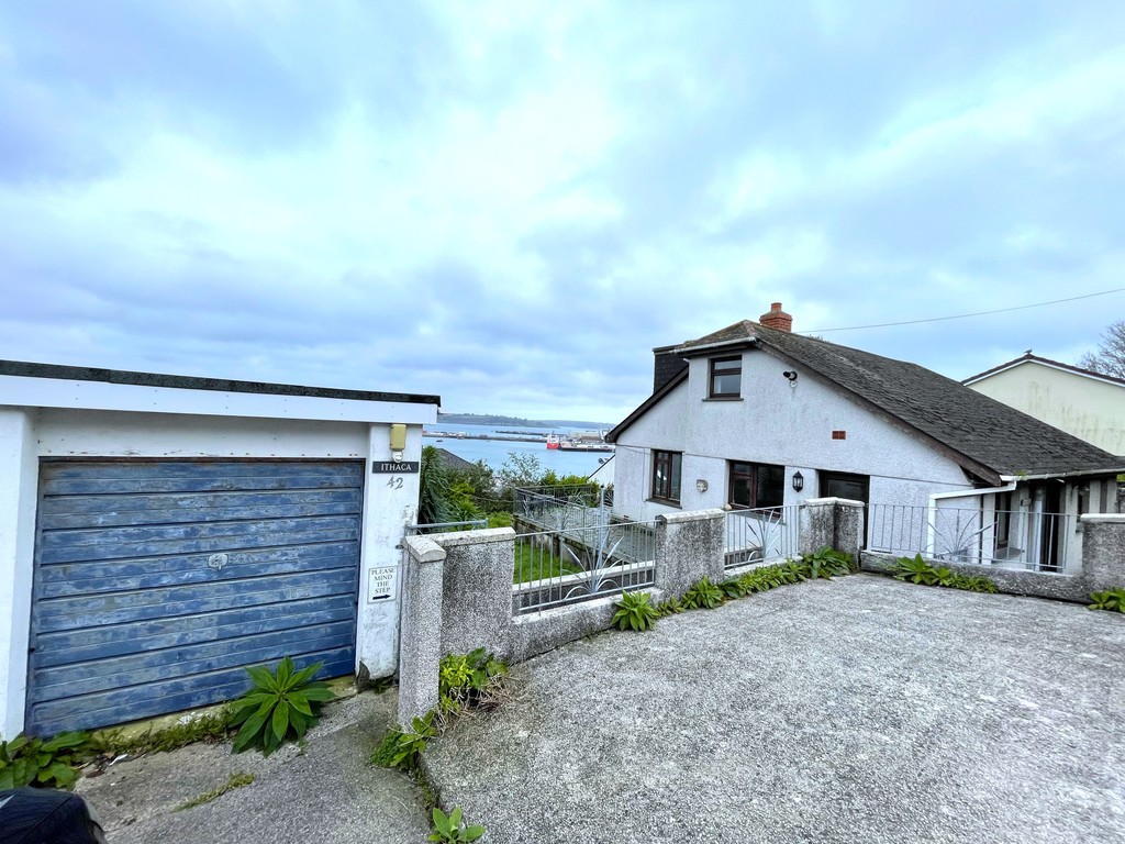 4 bed Detached House for rent in Cornwall. From Martin & Co - Falmouth