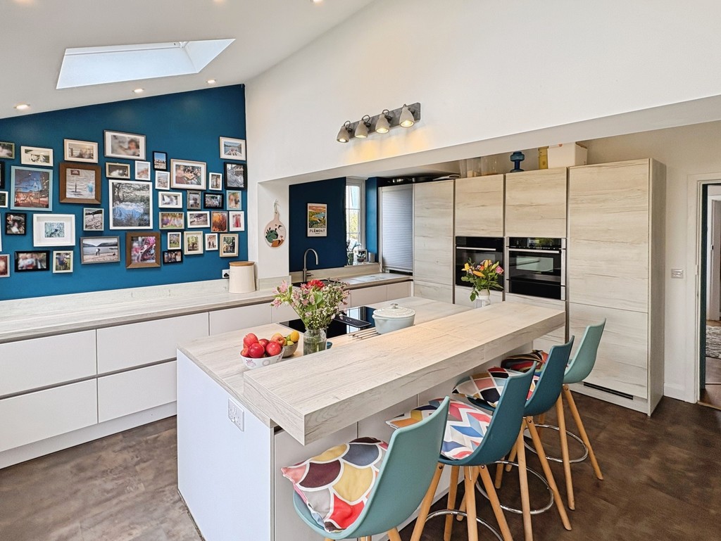 4 bed Semi Detached for rent in Cornwall. From Martin & Co - Falmouth 4 bed Semi Detached for rent in Cornwall. From Martin & Co - Falmouth