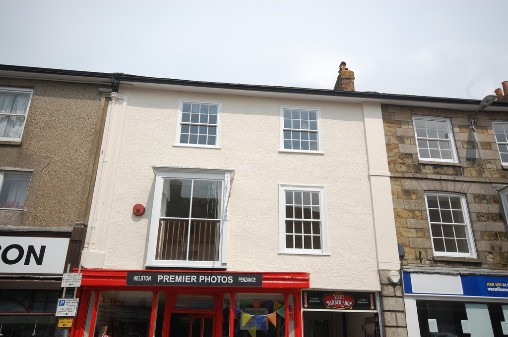1 bed 1st Floor Flat for rent in Helston. From Martin & Co - Falmouth