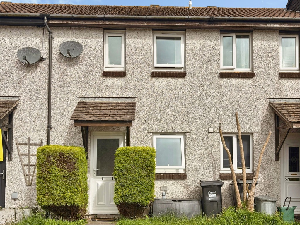 2 bed Mid Terraced House for rent in Penryn. From Martin & Co - Falmouth