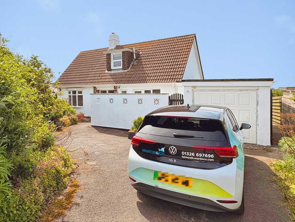2 bed Detached for rent in Mullion. From Martin & Co - Falmouth