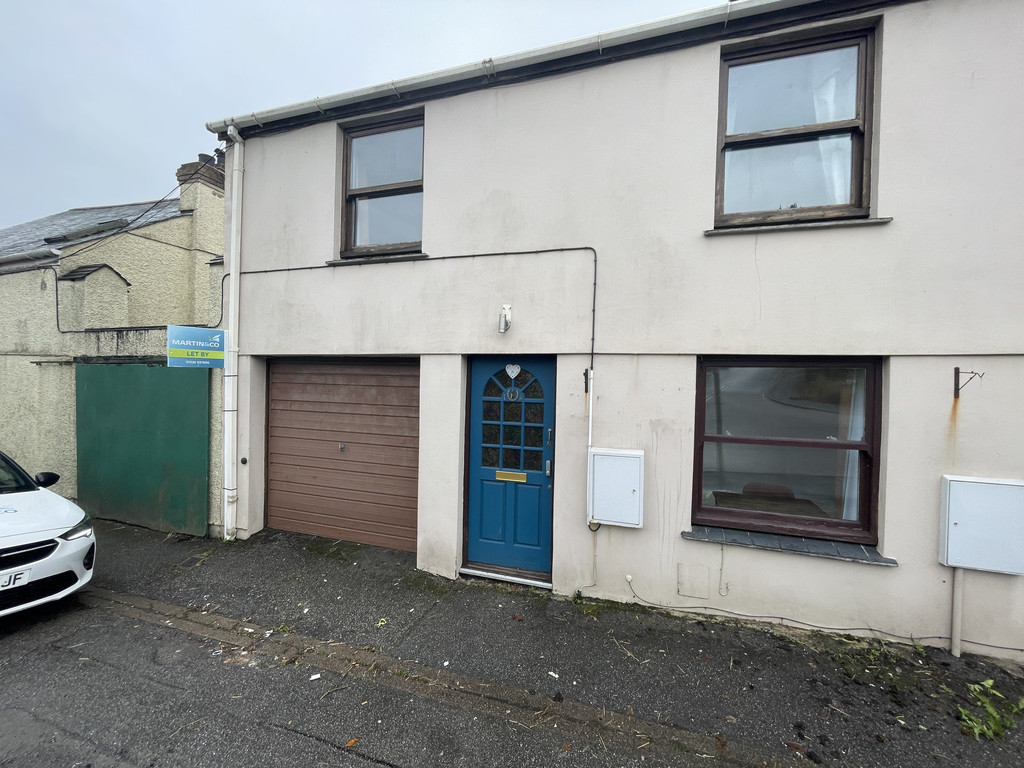 1 bed End of Terrace for rent in Penryn. From Martin & Co - Falmouth