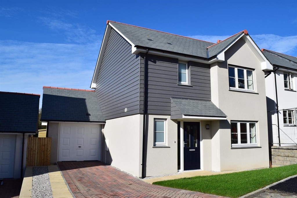 3 bed Detached for rent in Penryn. From Martin & Co - Falmouth