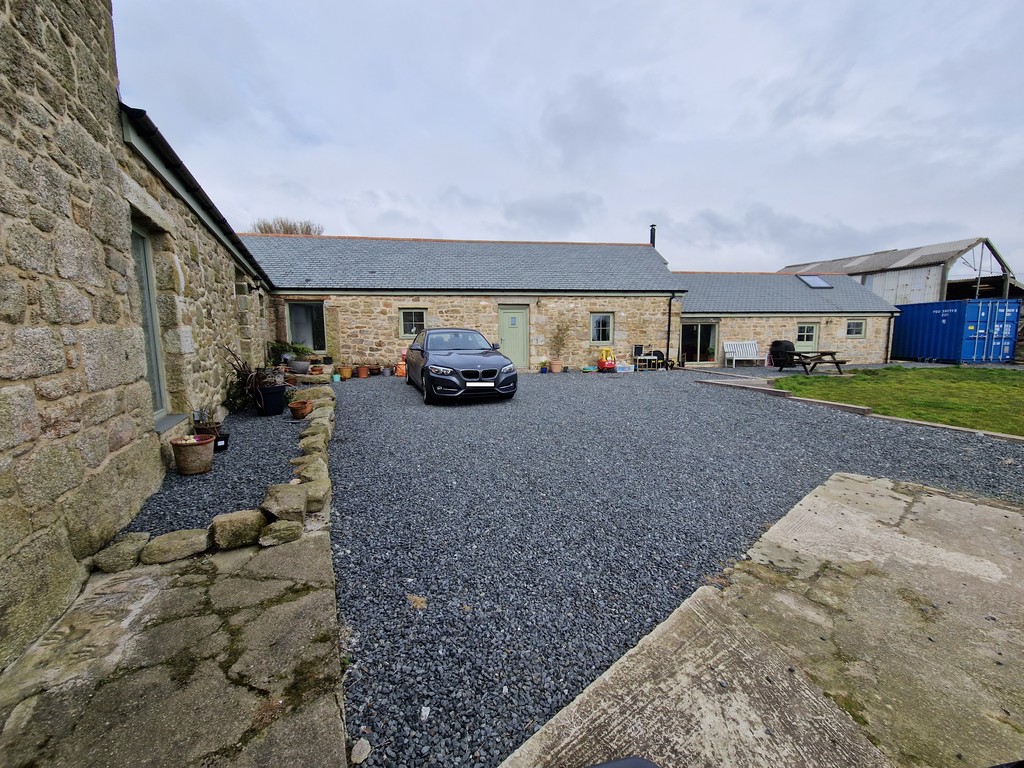 4 bed Detached for rent in Falmouth. From Martin & Co - Falmouth
