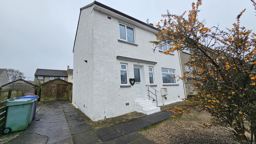 3 bed End Terraced House for rent in South Ayrshire. From Martin & Co - Ayr