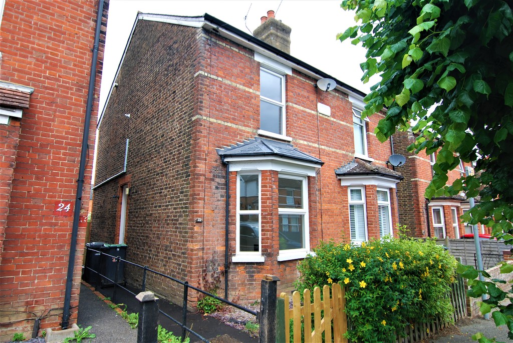 2 bed Semi Detached for rent in Kent. From Martin & Co - Tonbridge 2 bed Semi Detached for rent in Kent. From Martin & Co - Tonbridge