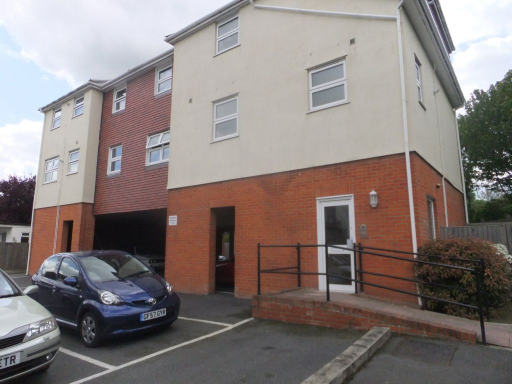 1 bed Apartment for rent in Kent. From Martin & Co - Tonbridge