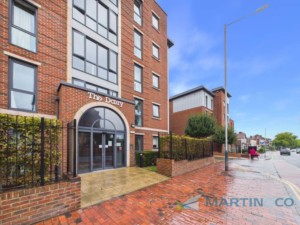 2 bed Apartment for rent in Kent. From Martin & Co - Tonbridge 2 bed Apartment for rent in Kent. From Martin & Co - Tonbridge