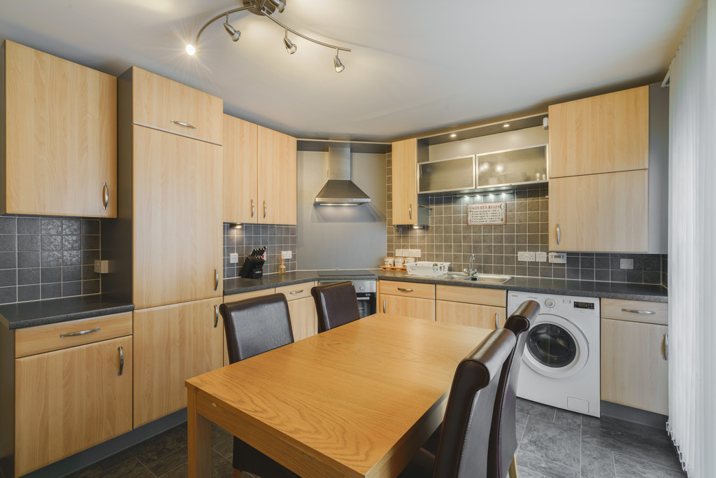 4 bed Apartment for rent in Aberdeen. From Martin & Co - Aberdeen