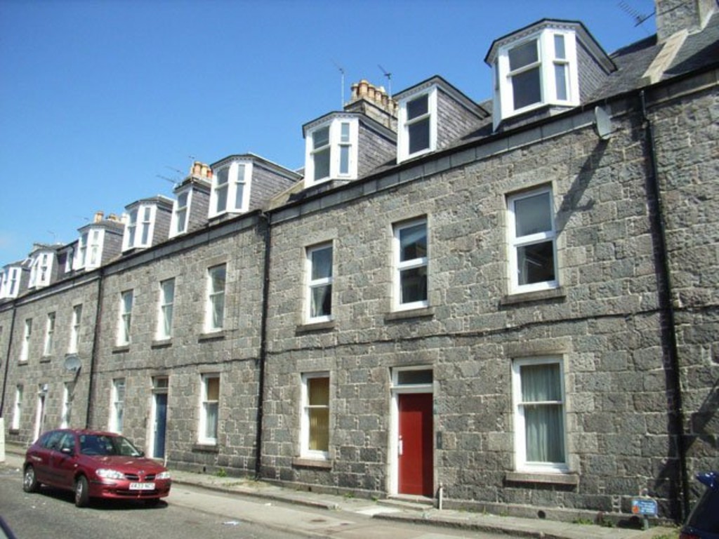 3 bed Flat for rent in Aberdeen. From Martin & Co - Aberdeen