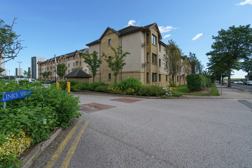 3 bed Apartment for rent in Aberdeen. From Martin & Co - Aberdeen