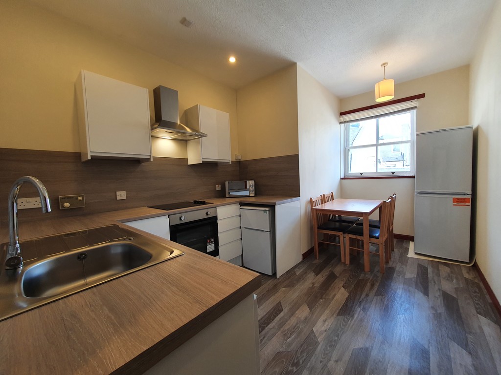 2 bed 1st Floor Flat for rent in Aberdeen. From Martin & Co - Aberdeen
