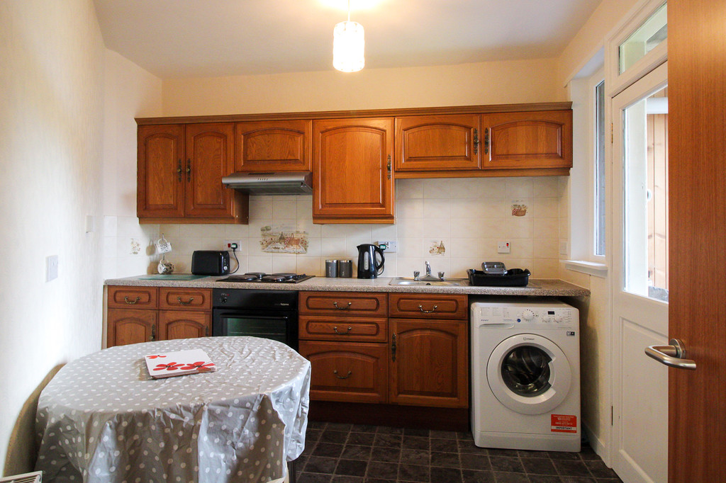 3 bed 1st Floor Flat for rent in Aberdeen City. From Martin & Co - Aberdeen