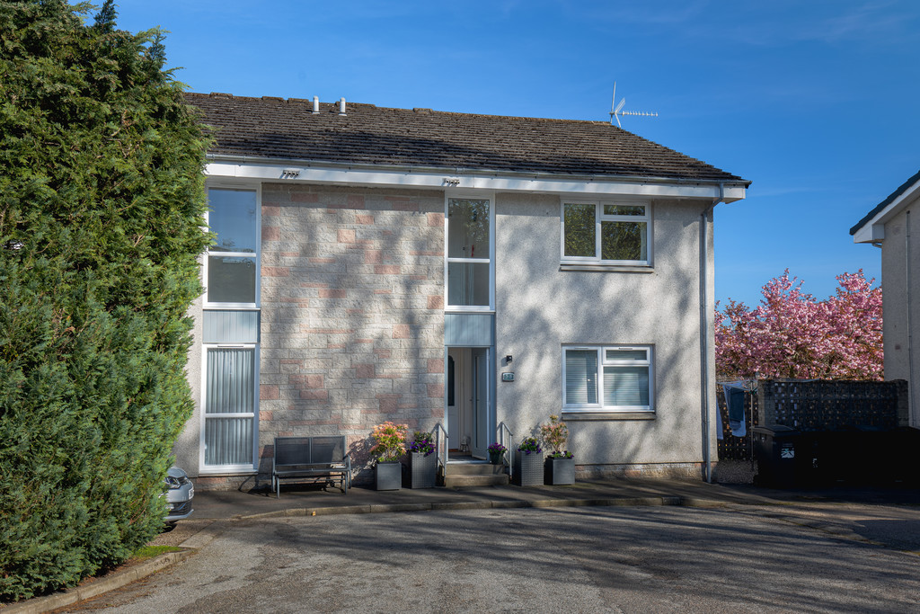 2 bed Apartment for rent in Bieldside. From Martin & Co - Aberdeen