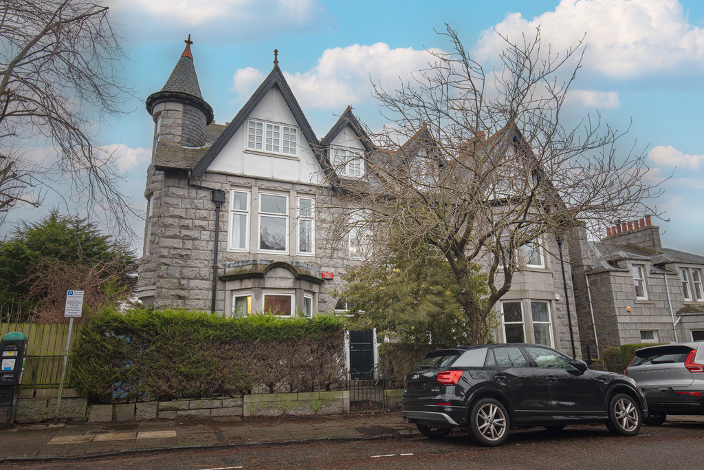 3 bed Apartment for rent in Aberdeen. From Martin & Co - Aberdeen