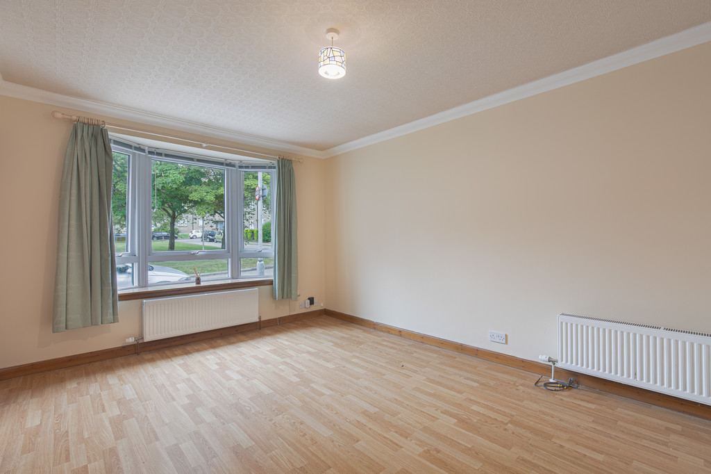 3 bed Semi-detached bungalow for rent in Aberdeen. From Martin & Co - Aberdeen 3 bed Semi-detached bungalow for rent in Aberdeen. From Martin & Co - Aberdeen