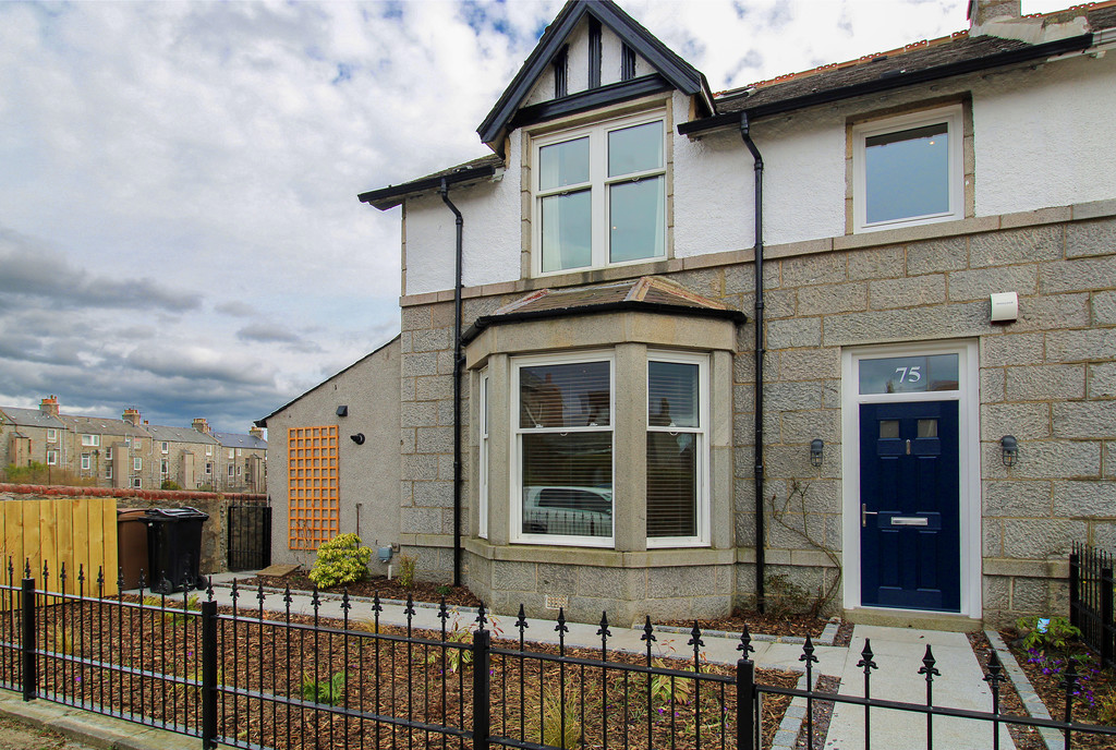 4 bed End of Terrace for rent in Aberdeen. From Martin & Co - Aberdeen 4 bed End of Terrace for rent in Aberdeen. From Martin & Co - Aberdeen