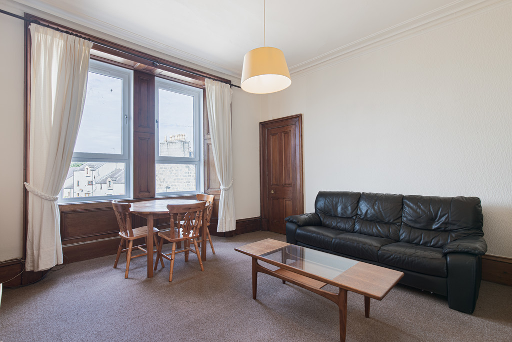 2 bed 1st Floor Flat for rent in Aberdeen. From Martin & Co - Aberdeen 2 bed 1st Floor Flat for rent in Aberdeen. From Martin & Co - Aberdeen