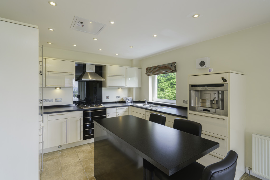 3 bed Apartment for rent in Aberdeen. From Martin & Co - Aberdeen