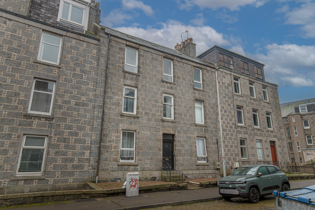 2 bed Apartment for rent in Aberdeen. From Martin & Co - Aberdeen