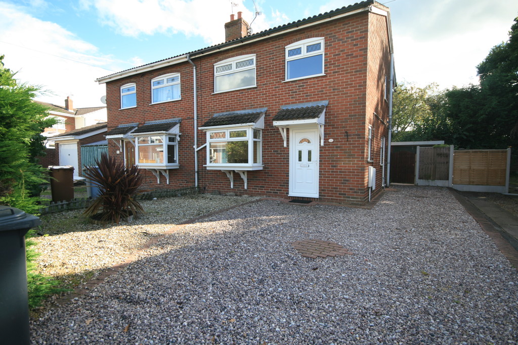 3 bed Semi-Detached House for rent in Crewe. From Martin & Co - Crewe