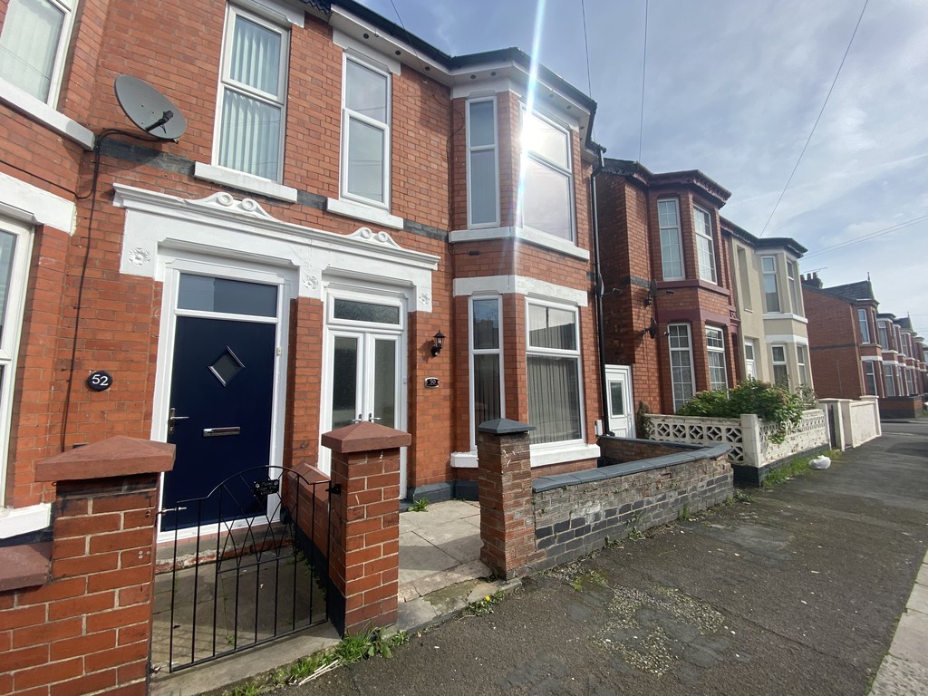 3 bed Mid Terraced House for rent in Cheshire. From Martin & Co - Crewe
